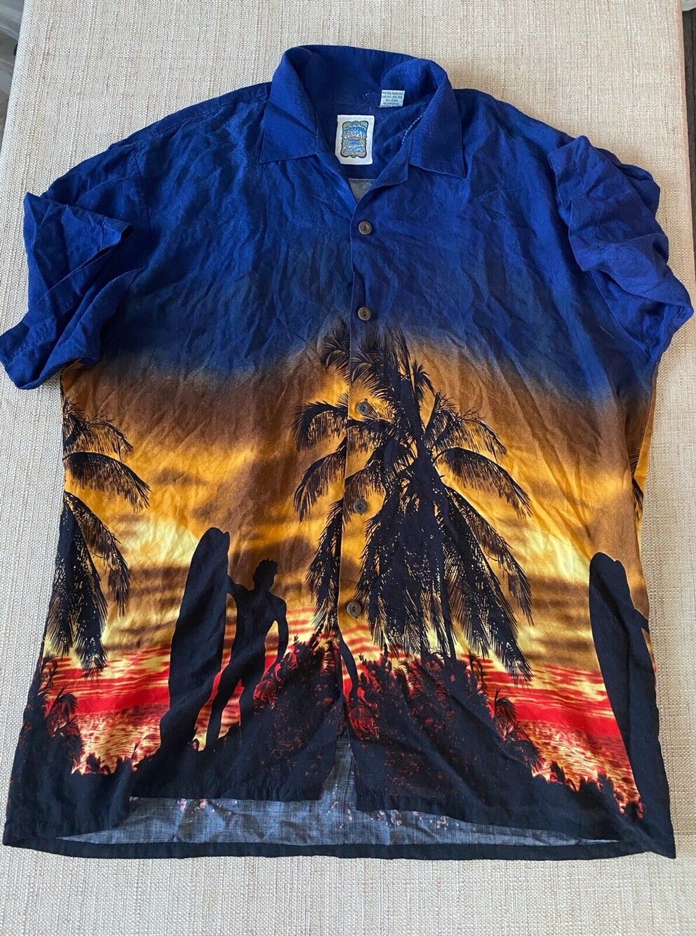 OCEAN CURRENT Genuine Vintage Original Hawaiian Button L